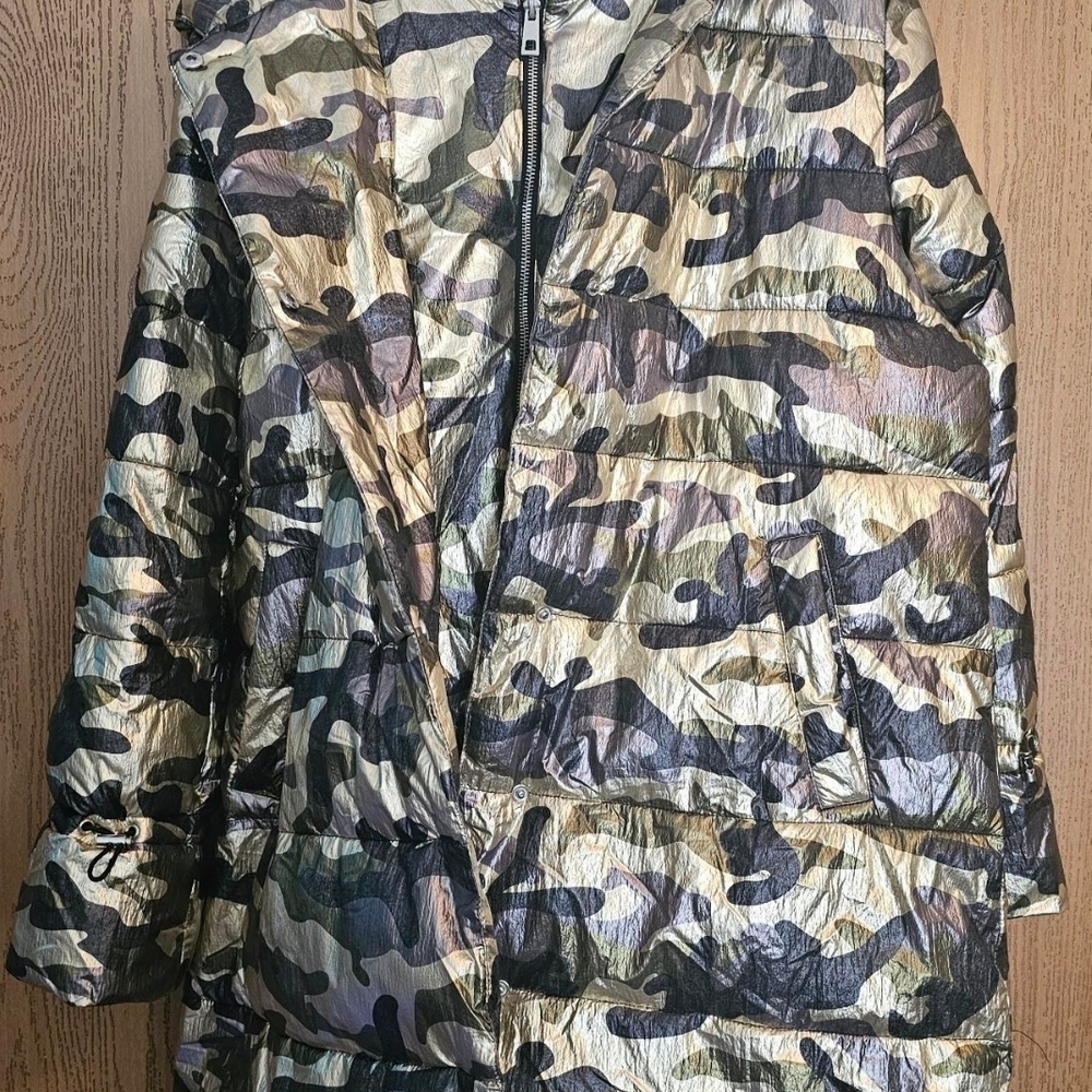 Betsey Johnson Gold Camouflage Puffer Jacket